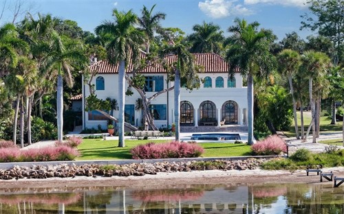 4311 Bay Shore Rd,  Sarasota, FL 34234