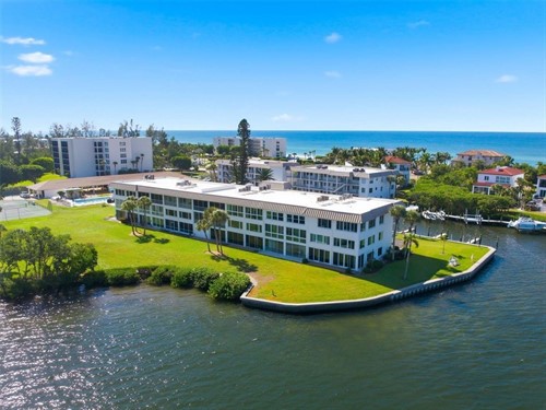 3330 Gulf of Mexico Dr Unit 205,  Longboat Key, FL 34228