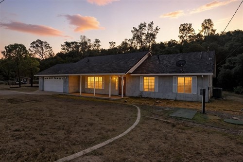 7799 Kirby St, Valley Springs, CA 95252