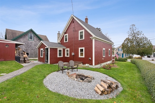 12 Sea St, Boothbay Harbor , ME