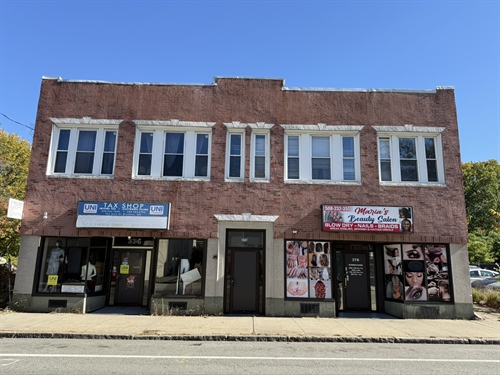 374 Main St,  Brockton, MA 02301