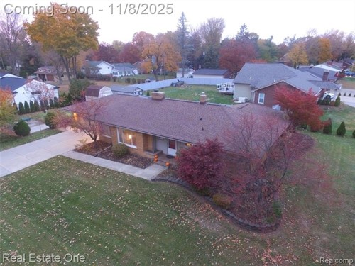 40936 Micol Dr, Plymouth, MI 48170