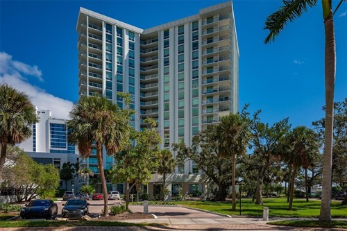 1111 N Gulfstream Ave Apt 16F,  Sarasota, FL 34236