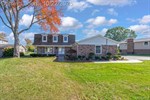 3996 Araby Ct,  Highland, MI 48356