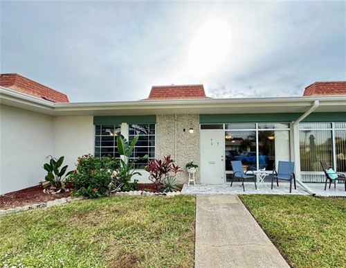 4316 Tahitian Gardens Cir Apt B,  Holiday, FL 34691