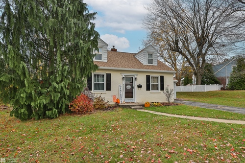 4221 Windsor Drive, Allentown, PA 18104