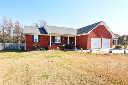 19142 Tammy Leigh Drive, Athens, AL 35614