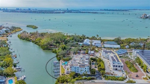 888 S Orange Ave Apt 3D,  Sarasota, FL 34236
