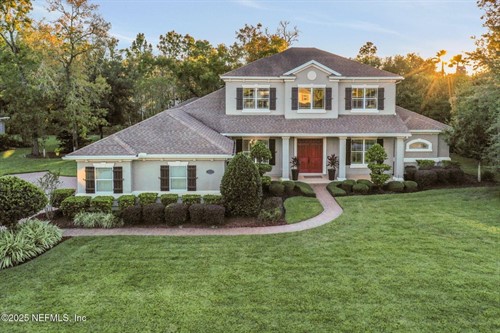 527 E Kesley Ln,  Jacksonville, FL 32259