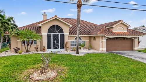 1215 SE 21st ST,  Cape Coral, FL 33990