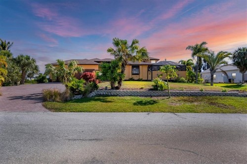 90 Green Dolphin Dr N, Placida, FL 33946