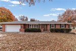 2512 S Ellison Way,  Independence, MO 64055