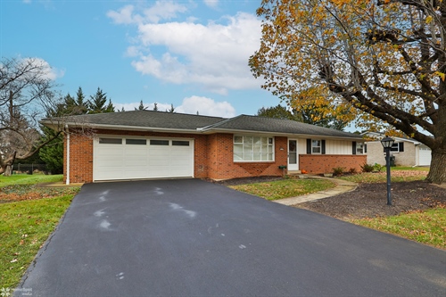 1327 Cobbler Lane,  Allentown, PA 18104