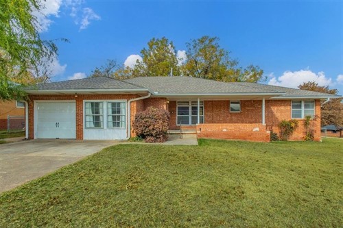 325 Tullahoma Dr,  Edmond, OK 73034