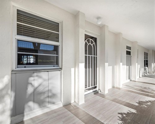 4350 Chatham Dr Unit 105, Longboat Key, FL 34228