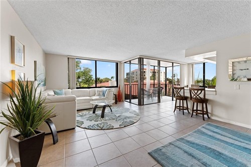 6268 Palma Del Mar Blvd S Apt 306,  Saint Petersburg, FL 33715