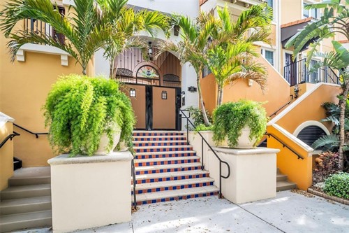 200 4th Ave S Unit 324,  Saint Petersburg, FL 33701