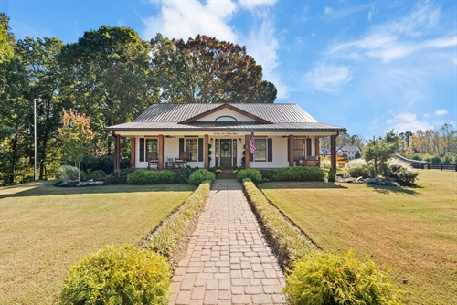 7933 Midway Road , Alpharetta, GA 30004