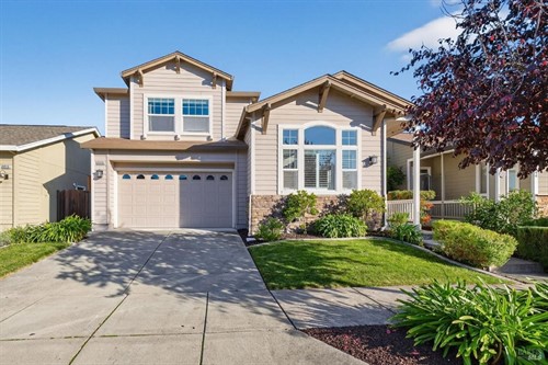 8050 Leno Dr,  Windsor, CA 95492