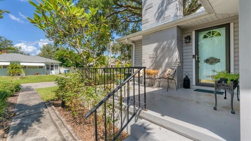 401 28th St W,  Bradenton, FL 34205