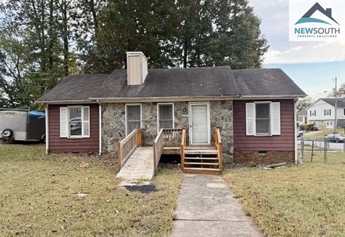 2900 Patio Pl , Greensboro, NC 27405