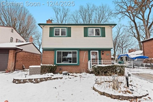 14530 Gary Ln, Livonia, MI 48154