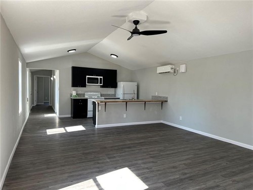 1822 S Hawthorne Ave, Independence, MO 64052