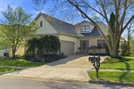985 Linworth Village Drive,  Columbus, OH 43235