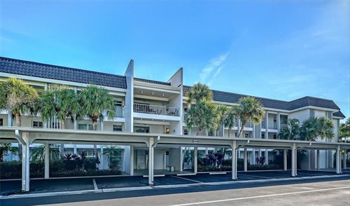 4370 Chatham Dr Unit 204, Longboat Key, FL 34228