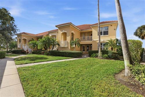 8422 Wethersfield Run Unit 104, Lakewood Ranch, FL 34202