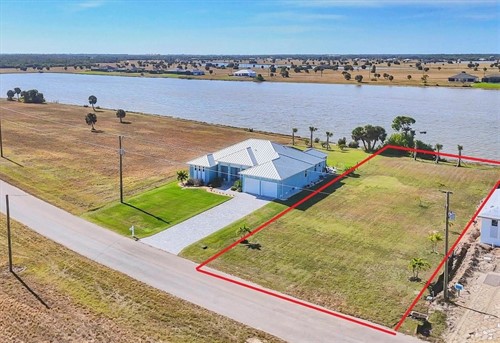 101 Wren Dr, Placida, FL 33946