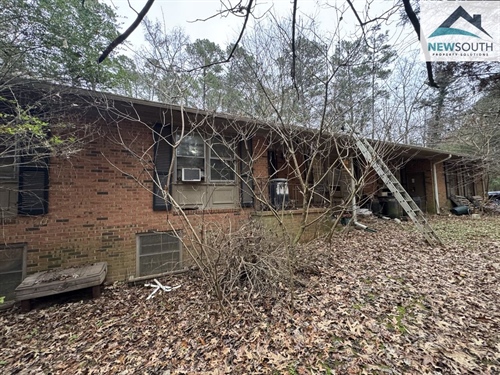 988 State Hwy 87 N,  Pittsboro, NC 27312