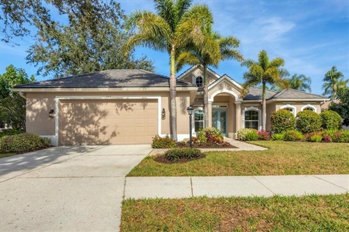 327 Park Trace Blvd,  Osprey, FL 34229