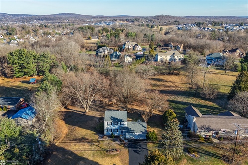 6923 Blue Church Road S,  Upper Saucon Twp, PA 18036