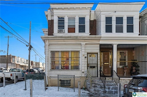 100 W Luray Street,  Philadelphia, PA 19140