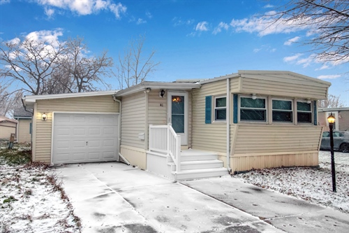 41 S. Roxbury Drive,  Hamburg, NY 14075