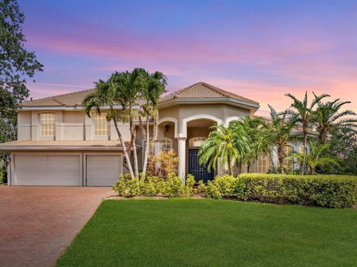 2496 Farms Ct,  Sarasota, FL 34240