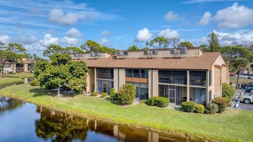 11 Quails Run Blvd Unit 2,  Englewood, FL 34223