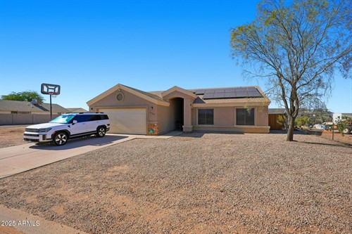 15200 S Redondo Rd,  Arizona City, AZ 85123