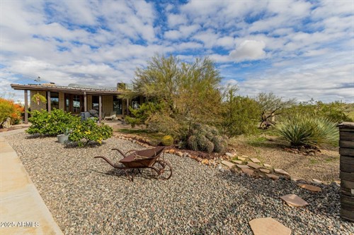 1795 Vista Dr,  Wickenburg, AZ 85390