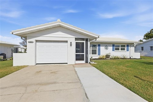 3905 Joyce Dr,  Bradenton, FL 34208