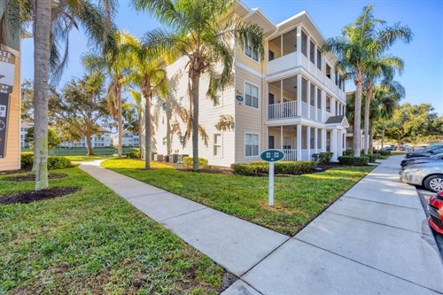 4802 51st St W Apt 503,  Bradenton, FL 34210