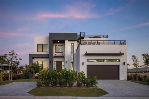 1212 Center Pl,  Sarasota, FL 34236