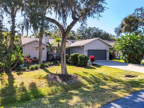 4594 Trails Dr,  Sarasota, FL 34232