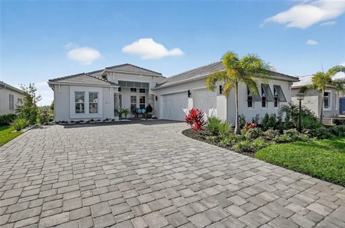 815 Blue Shell Loop,  Sarasota, FL 34240