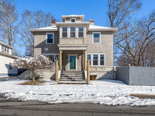 6 Rock Street,  Middleborough, MA 02346