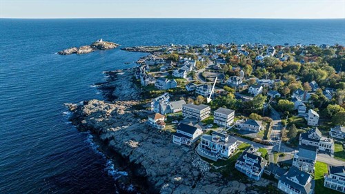 7 Nubble Pt, York, ME 03909