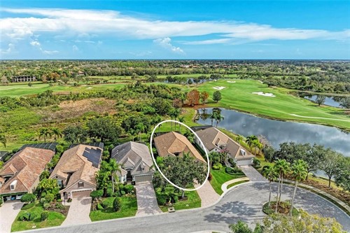7423 Lake Forest Gln,  Lakewood Ranch, FL 34202
