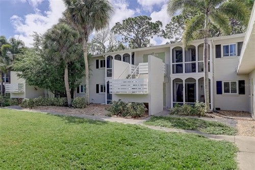 2304 Ringling Blvd Apt 217,  Sarasota, FL 34237