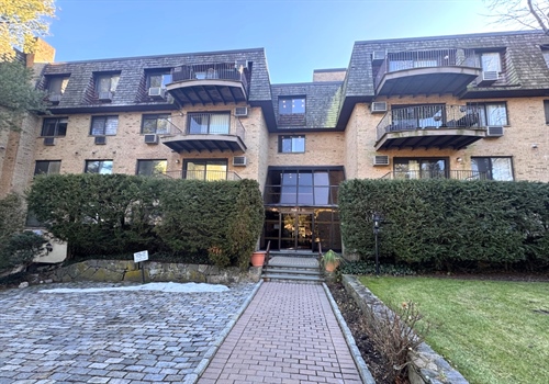 500 Central Park Ave #116, Scarsdale, NY 10583